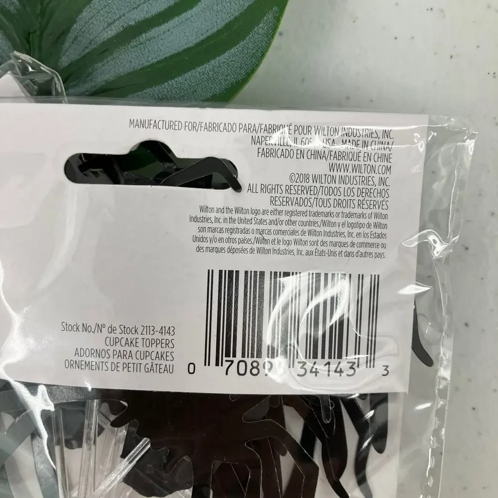 Wilton Black Halloween Accordion Spider Paper Plastic Tooth Pick Cupcake Toppers